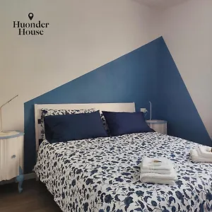Huonder House , Lecco Włochy