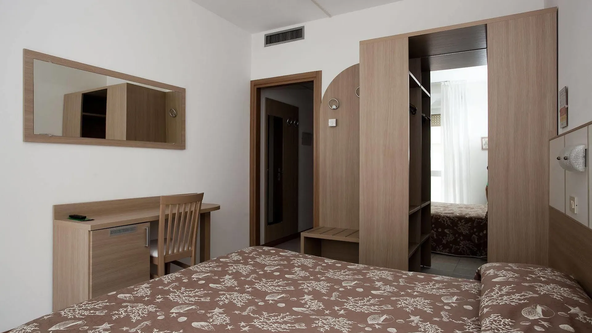 Hotel Columbia & Ninfea Lido di Jesolo Italy