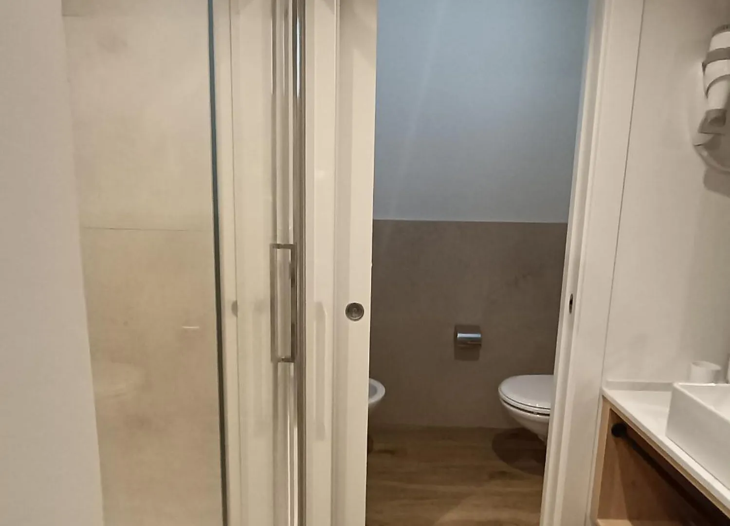 Hotel Columbia & Ninfea Lido di Jesolo 3*,